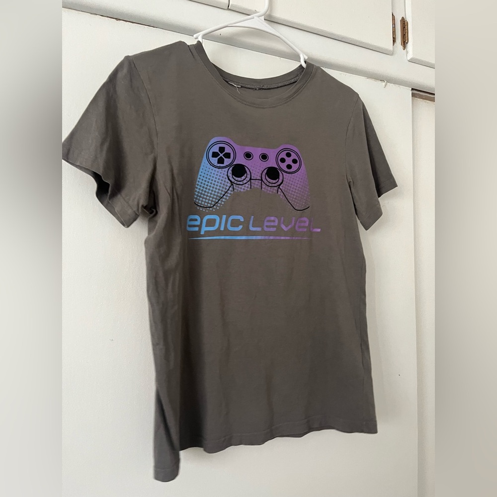H&M Gray Tee with Purple and Blue Gaming Design
